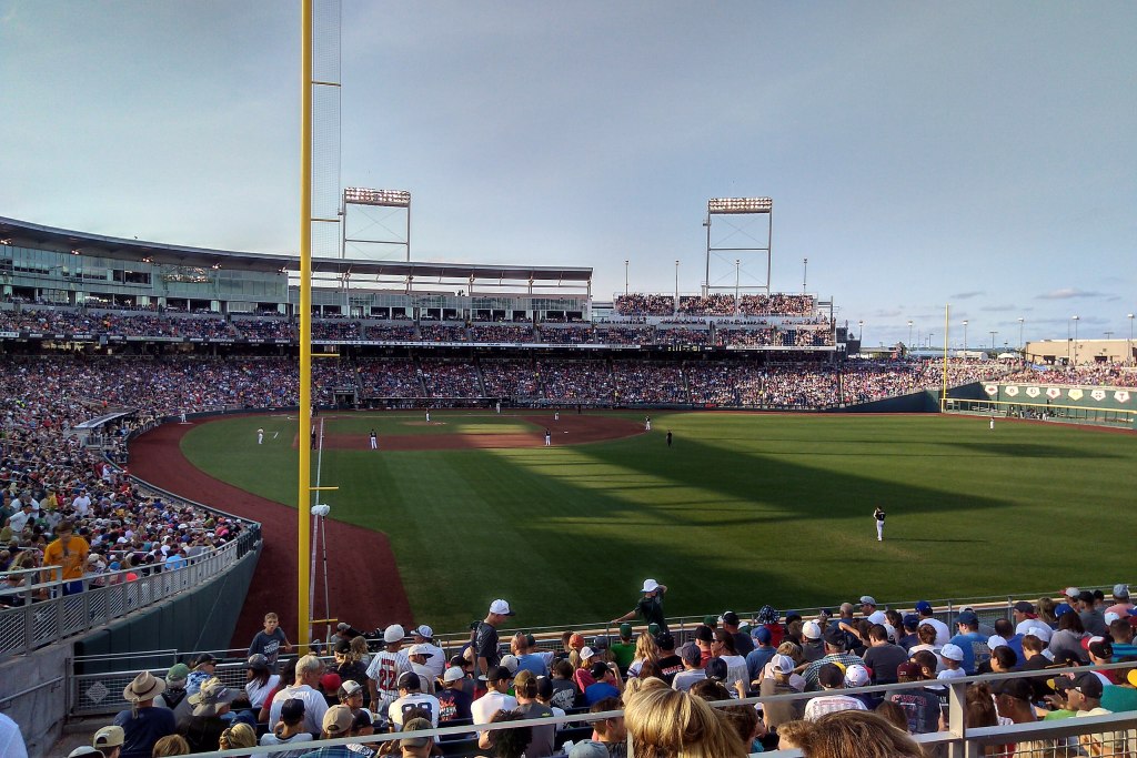 Best Seats at Charles Schwab Field
Photo Credit:Porsche997SBS 