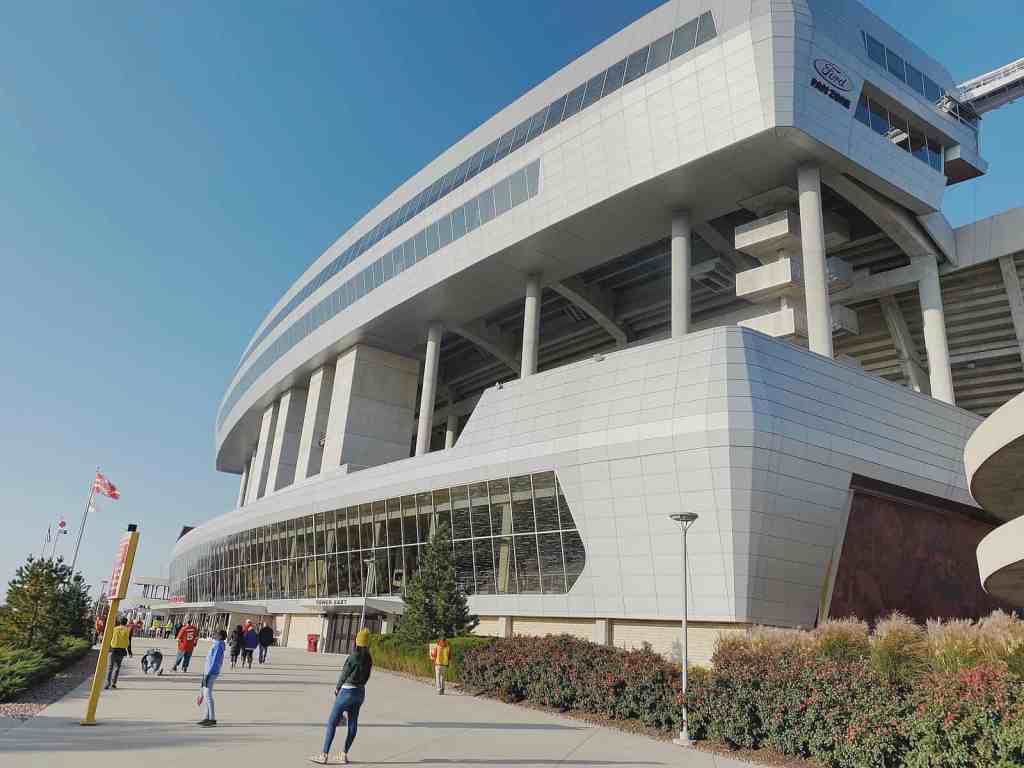 Arrowhead Stadium: Best Seats, Insider Tips and More 4 Premium Seating
Photo Credit Kj1595 Wikipedia