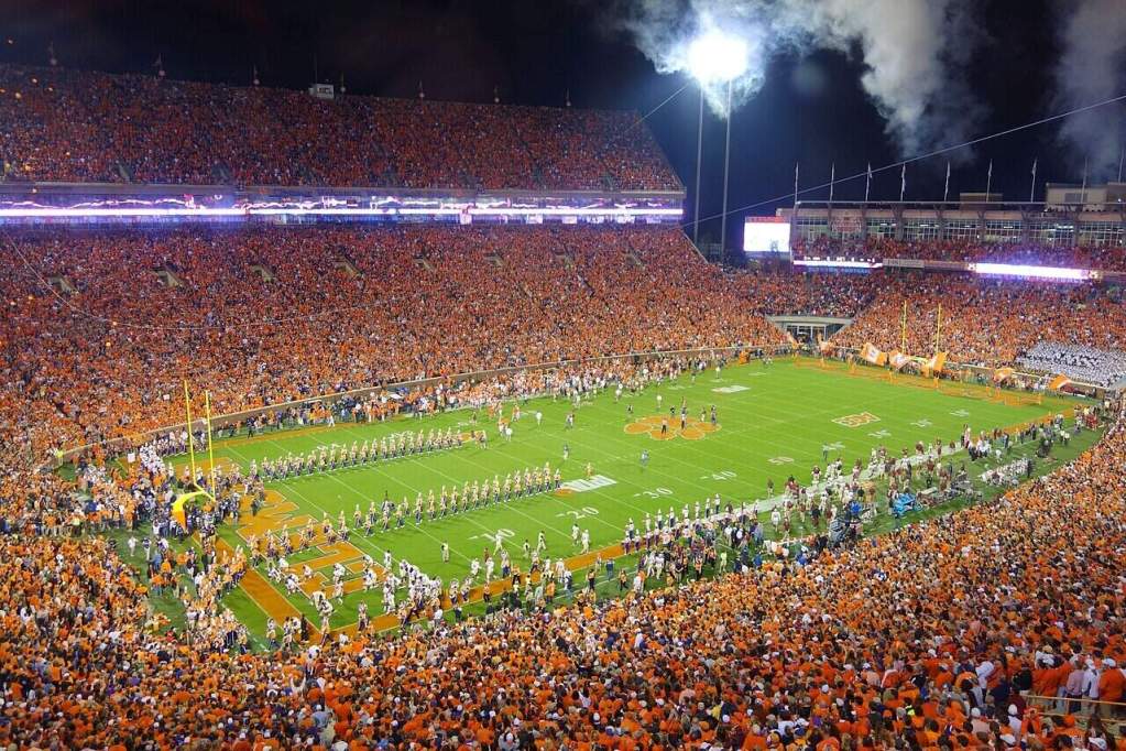 Clemson Football Gameday Tips
Photo Creidt Daderot Wikipedia