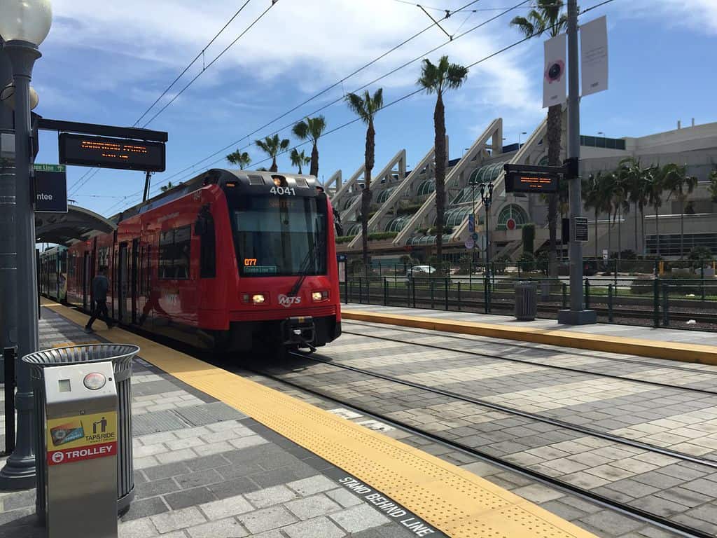 San Diego trolley
Photo Credit:cloverof4 wikipedia
