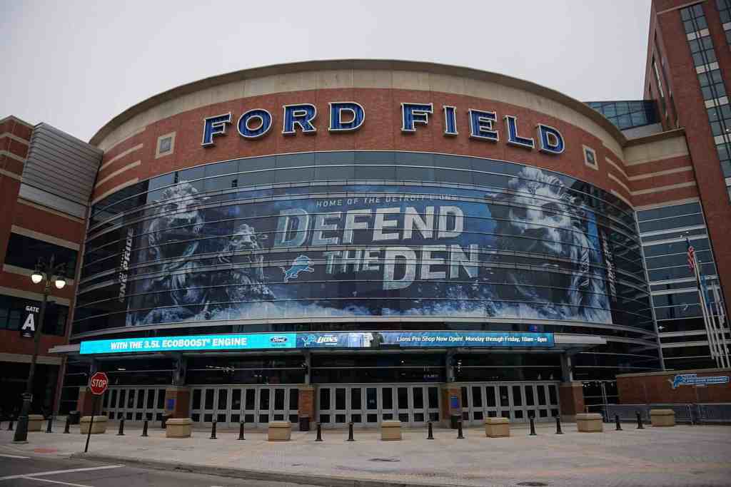Ford Field Insider Tips
Photo Credit Michael Barera wikipedia