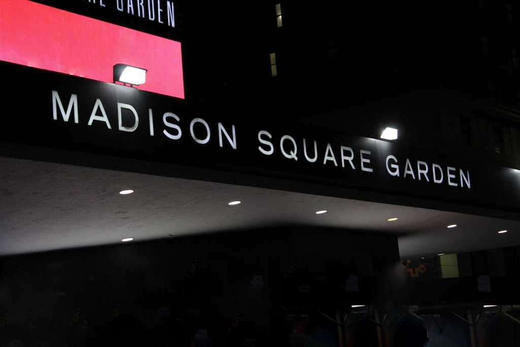 Madison Square Garden: Best Seats, Eats and Tips 5 Madison Square Garden: Best Seats, Eats and Tips.
