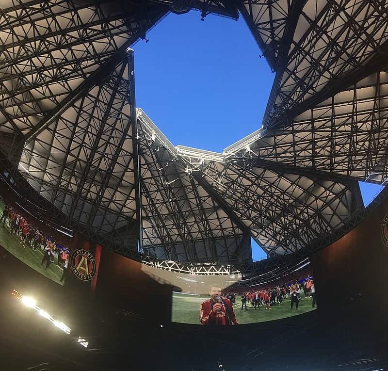 Mercedes-Benz Stadium in Atlanta: Best Seats, Tips and More! 5 The Ultimate Guide To Mercedes-Benz Stadium In Atlanta Photo Credit: Bobk2314 Wikipedia