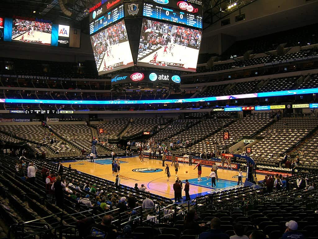 American Airlines Center In Dallas: The Ultimate Guide 4 The Essential Guide to the American Airlines Center In Dallas Photo Credit: wikipedia Danny S