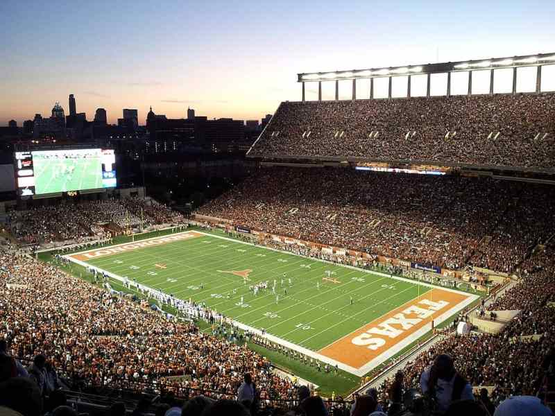 DKR Texas Memorial Stadium: Longhorn Gameday Guide And Insider Tips