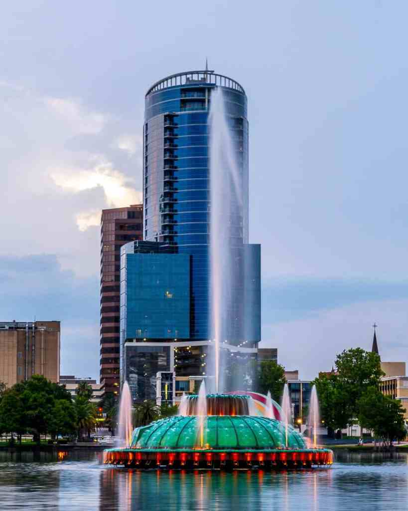 The Ultimate Guide To The Kia Center In Orlando Photo Credit: Chase Banker, Unsplash