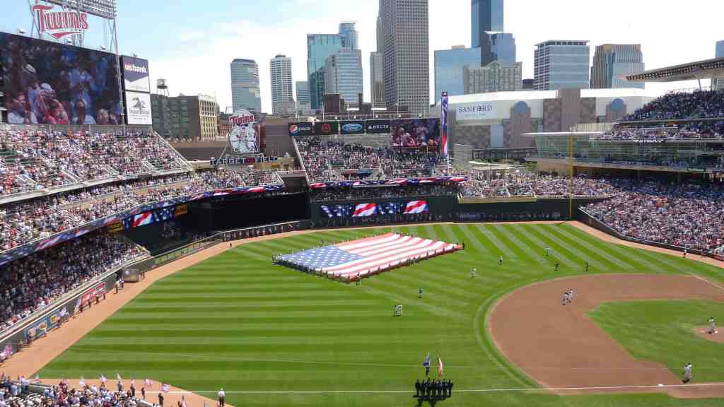 Target Field Insider Tips
Photo Credit: JL1ROW Wikipedia