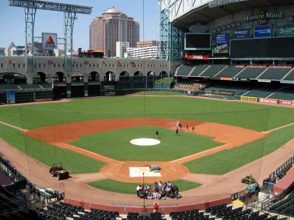 Daikin Park: Houston Astros Guide, Tips and More 6 Daikin Park Bag Policy
Photo Credit Delaywaves Wikipedia