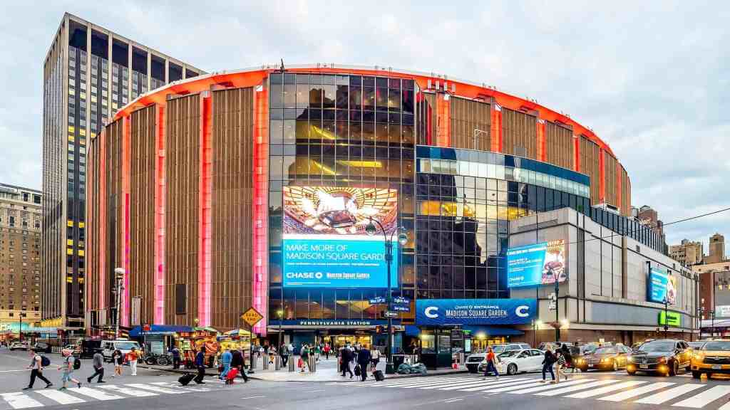 Hotels Near Madison Square Gardenphoto credit Ajay Suresh