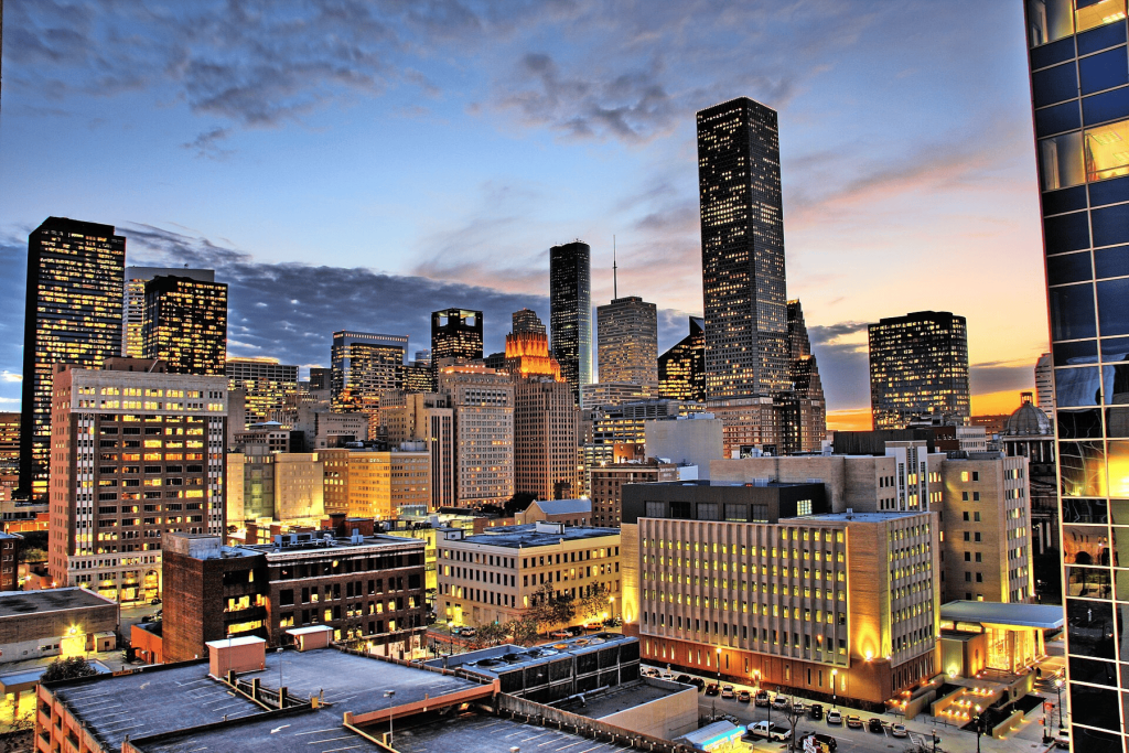 Daikin Park Houston: Bag Policy, Parking and Tips 10 Gameday Scene: Bars and Restaurants Near Daikin Park