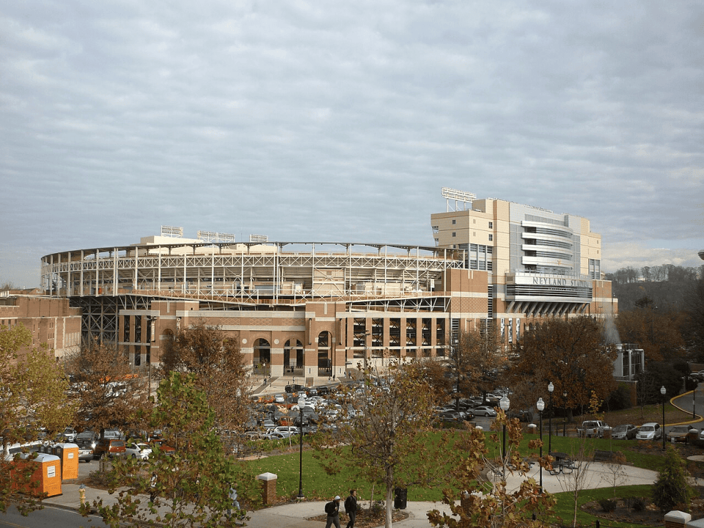 Getting to Neyland Stadium
Photo credit: