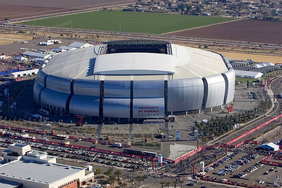 State Farm Stadium in Arizona: Seating, Parking & Tips.