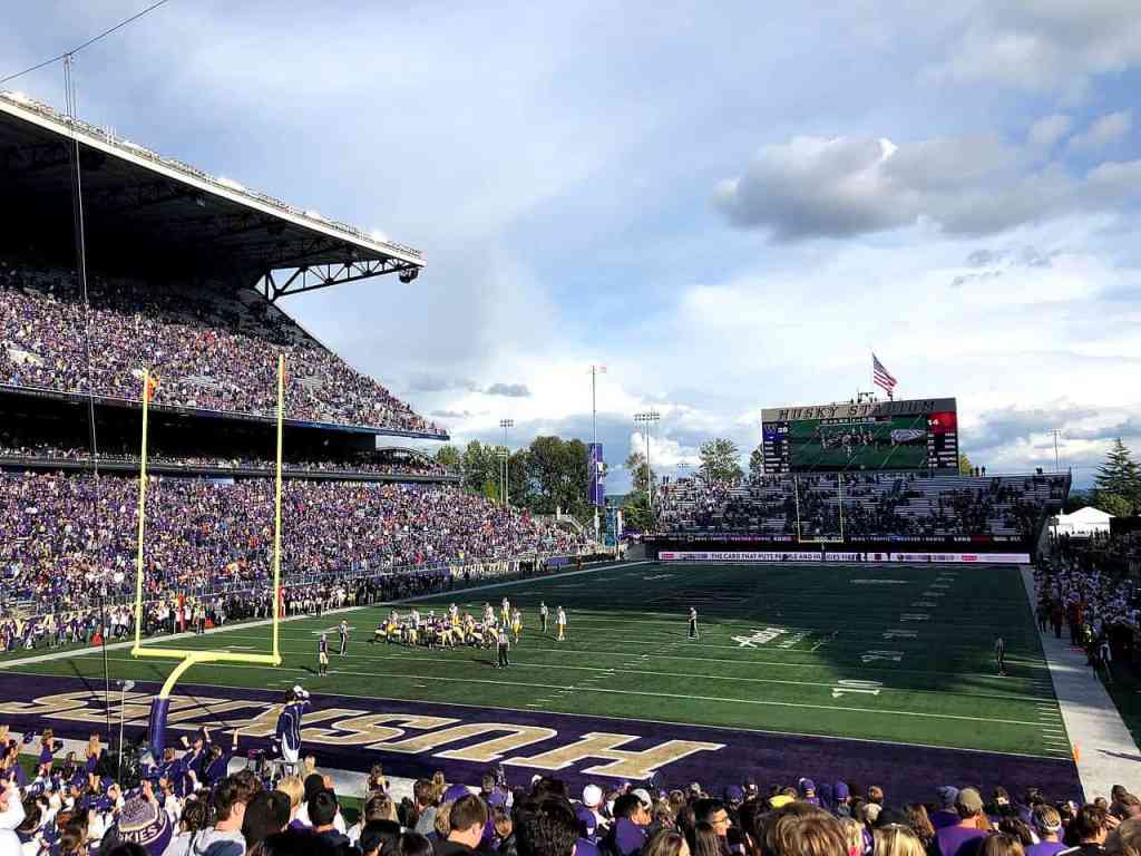 Husky Stadium Insider Gameday Tips
Photo Credit:Abhattarai7 Wikipedia