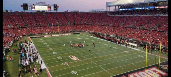 Louisville Gameday Scene