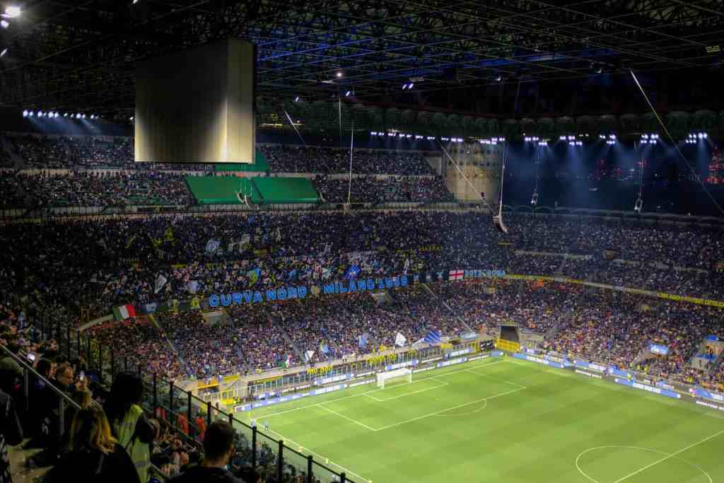 Top Tips For Matches at San Siro
photo credit: zach Rowlandson unsplash